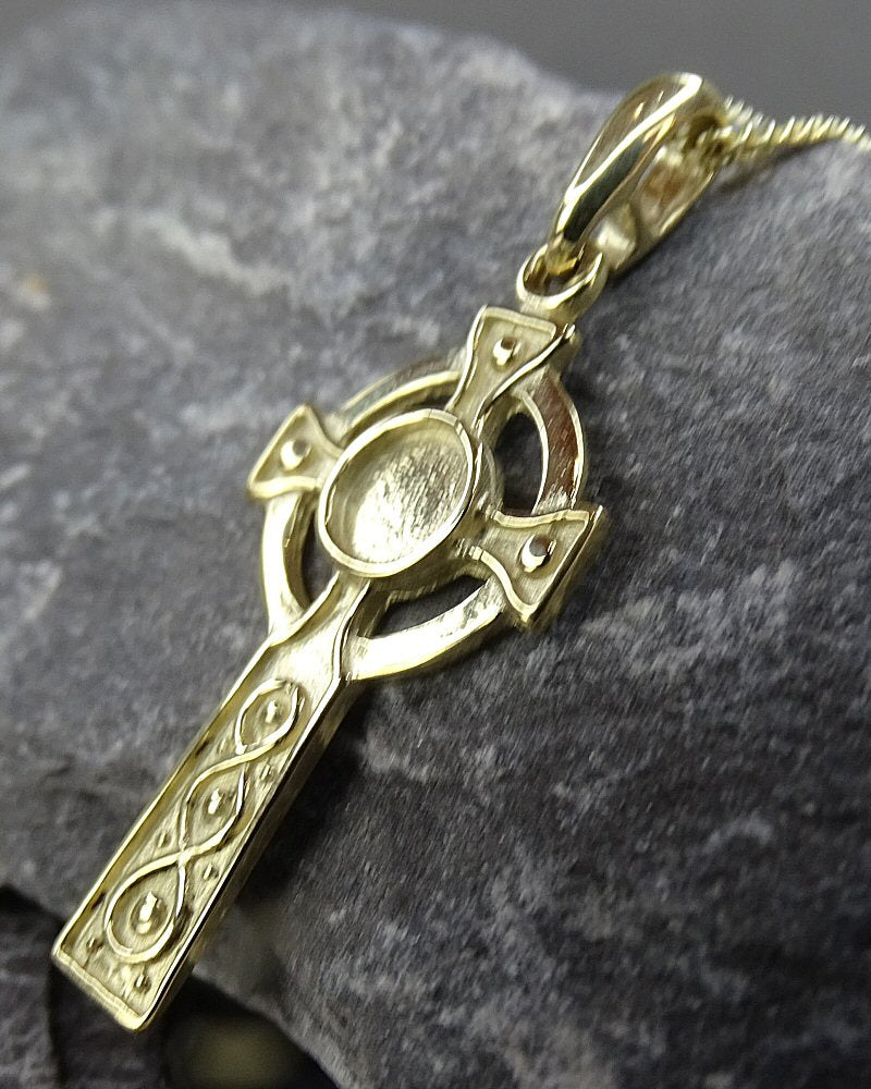 Gold Cross To Fit 5mm Cabochon Or Resin