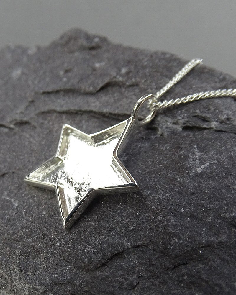 Solid Back Silver Star Pendant Setting Perfect For Resin