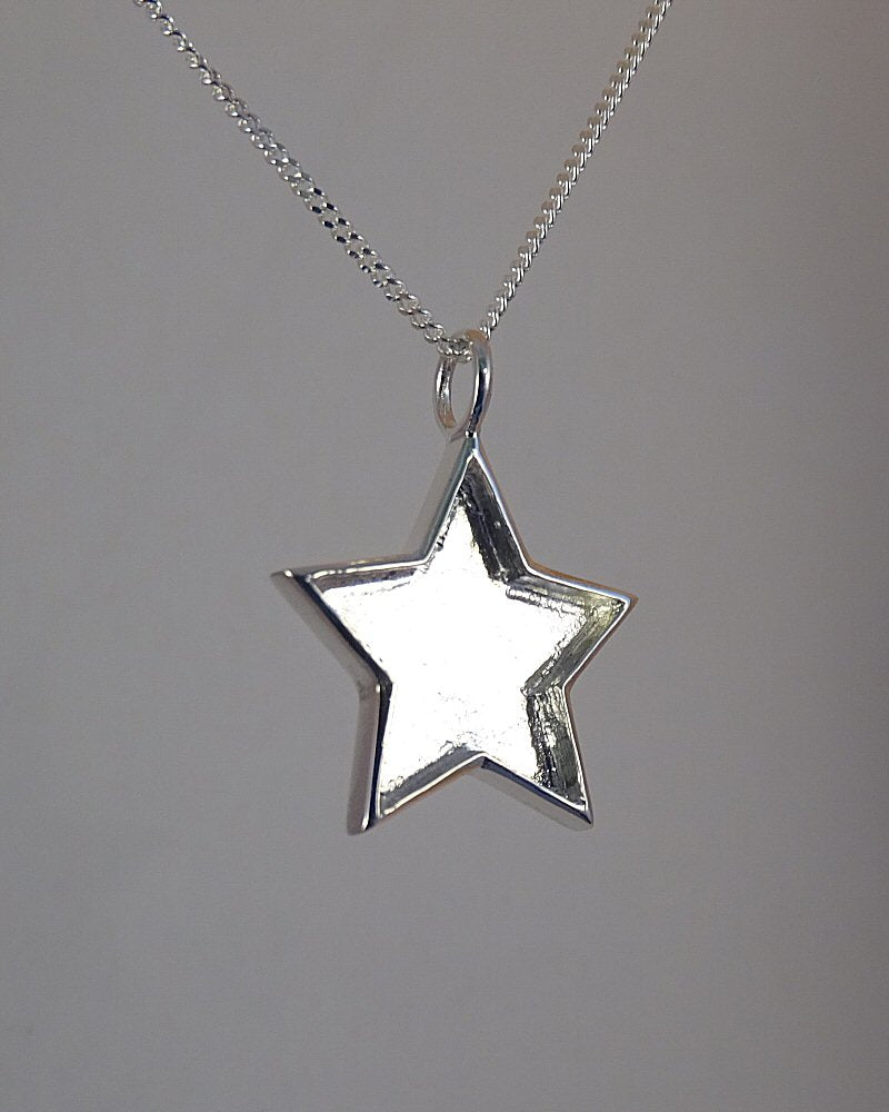 solid back silver star pendant setting