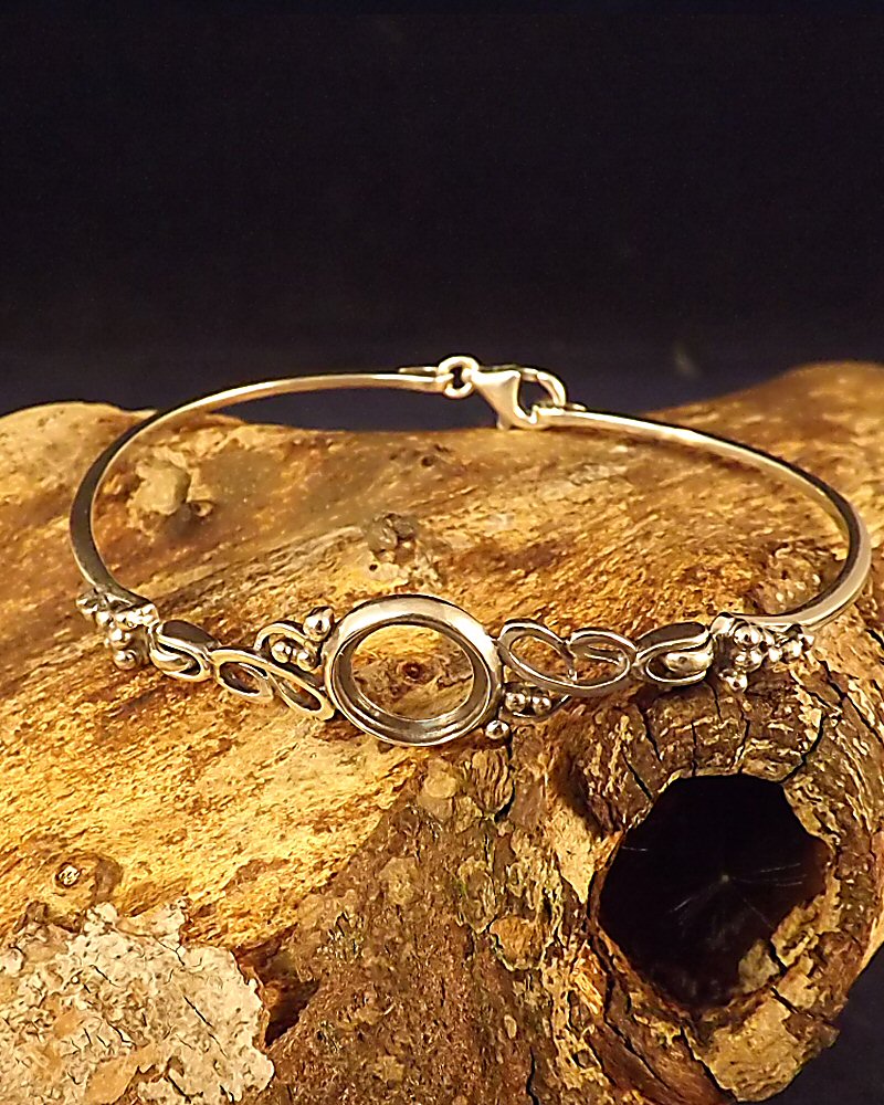 Solid Silver Bangle To Fit 10mm Cabochon