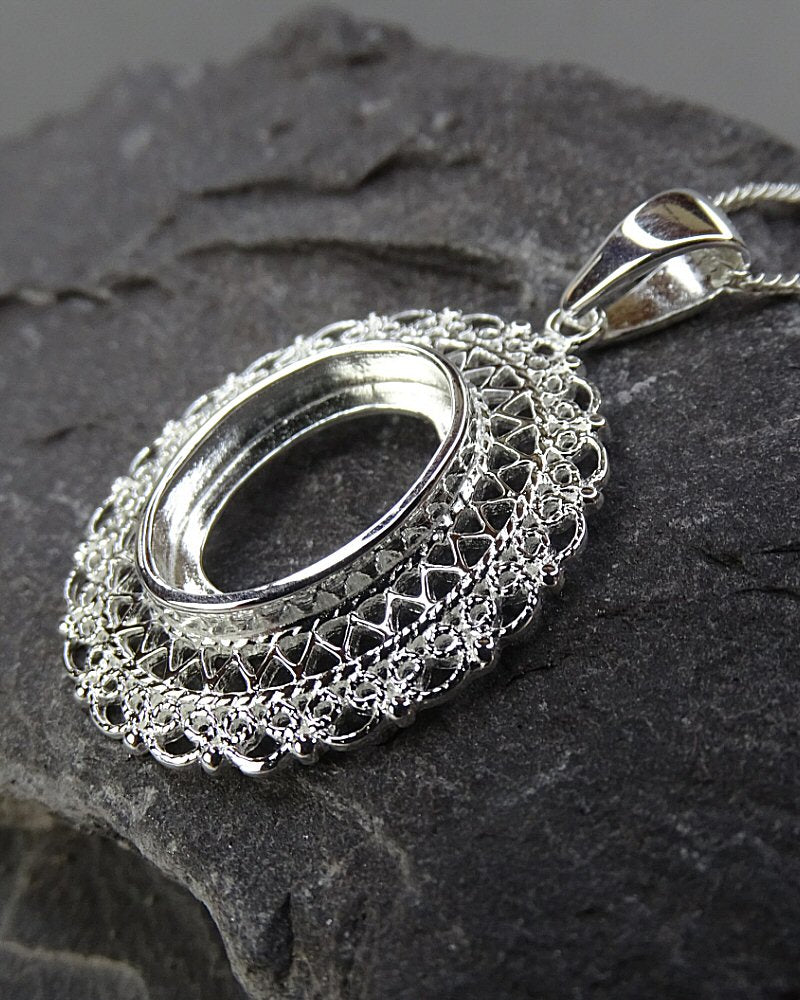 Silver Fillagree Style Pendant For 14x10 Cabochon