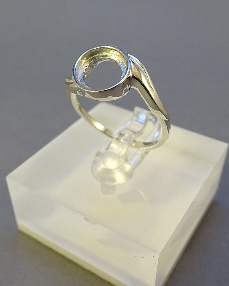 Silver Ring Mount To fit a 10x8 Cabochon