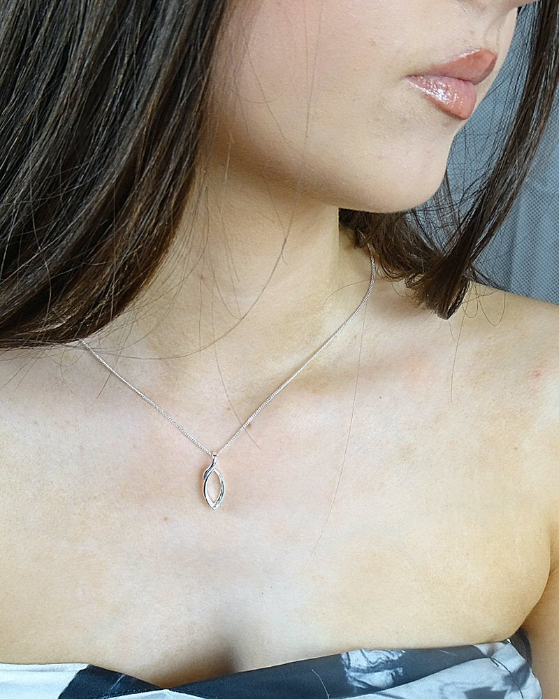 Unset Silver Pendant To Fit 18x8 Stone