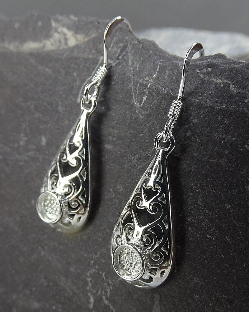 Drop Earring Setting To Fit 4mm Cabochon