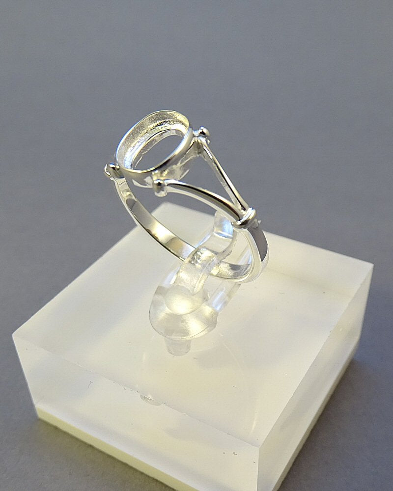 Ladies Silver Ring Casting For 8x6 Stone