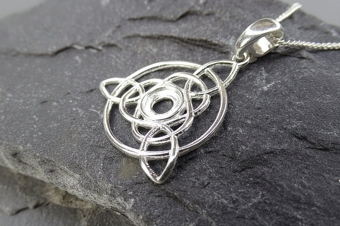 Solid silver Celtic Style Pendant To FIT 6mm Cabochon