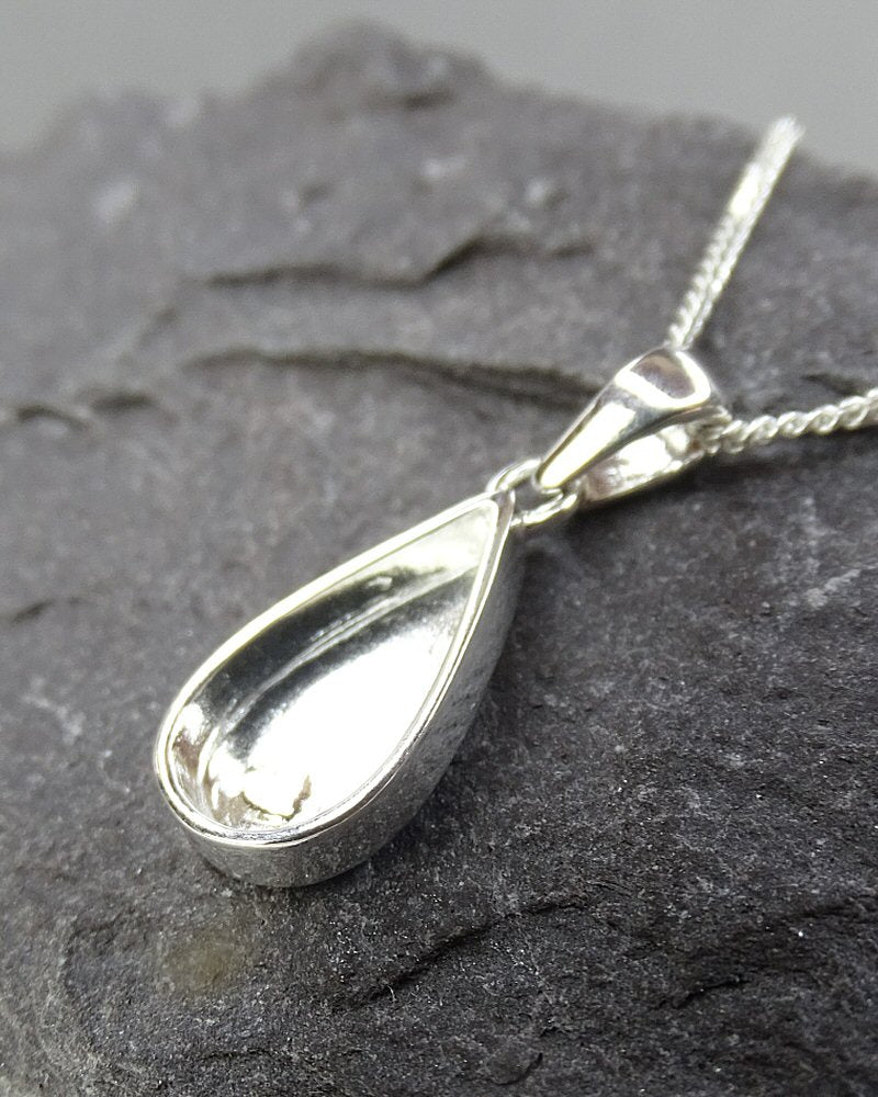 Silver Tear Shaped Silver Pendant Mount Without Stone 14x8