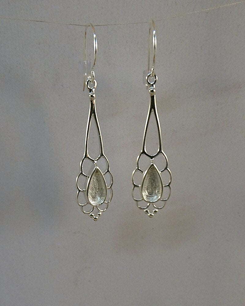 Solid silver drop earring frill edge teardrop