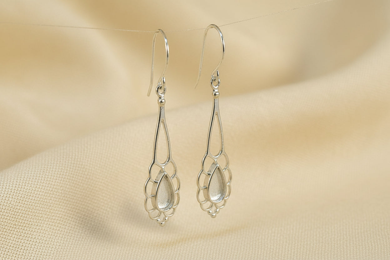 Solid silver drop earring frill edge teardrop