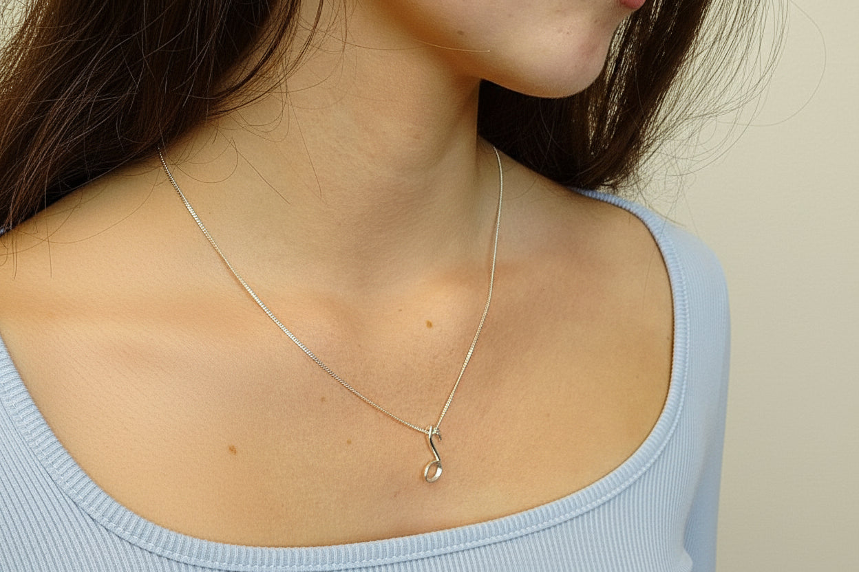 Solid silver Musical Note Pendant Mount To Fit a 8x6 Cabochon