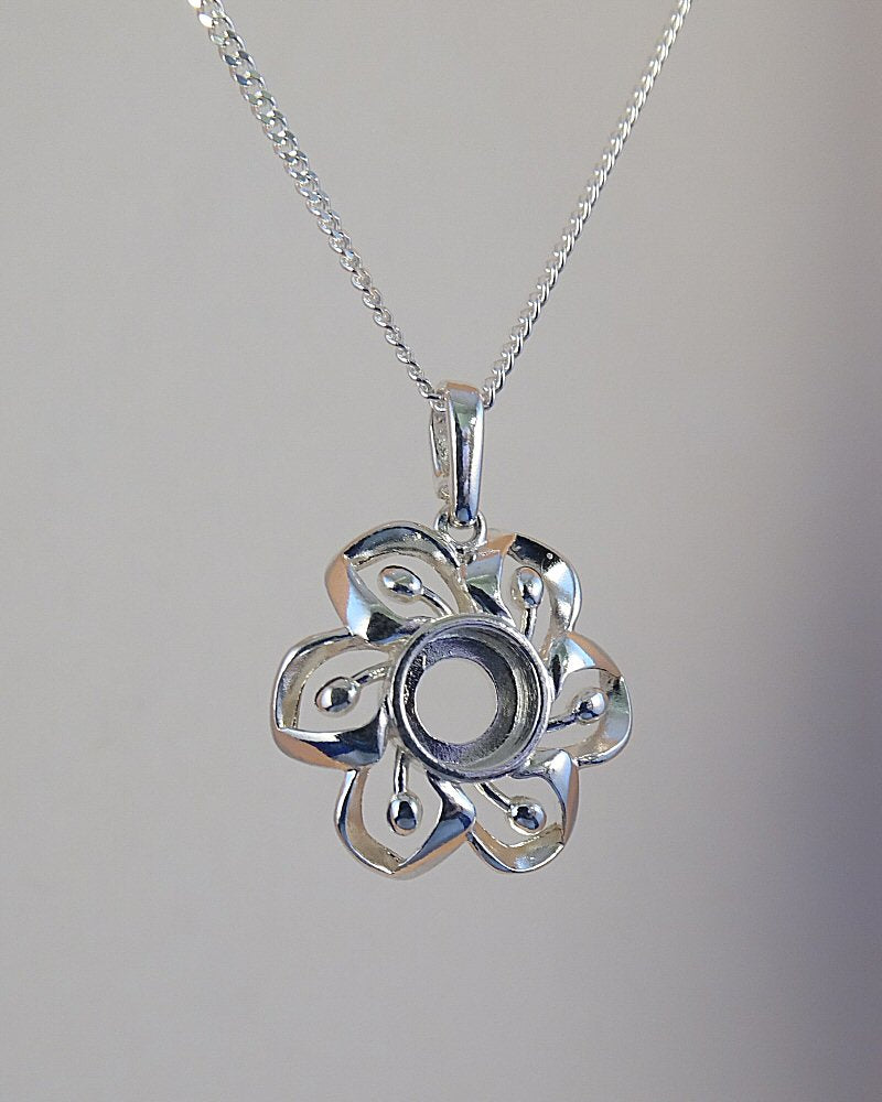 flower style silver pendant blank