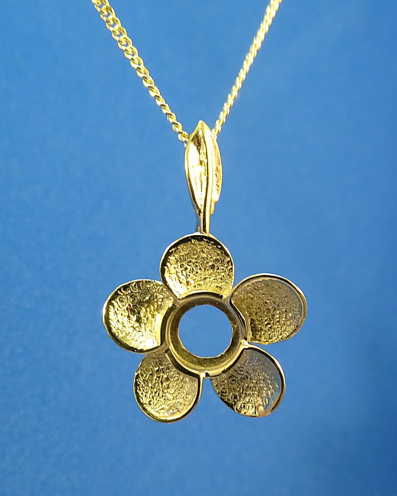 Solid Gold Flower Pendant to Fit 6mm Cabochon