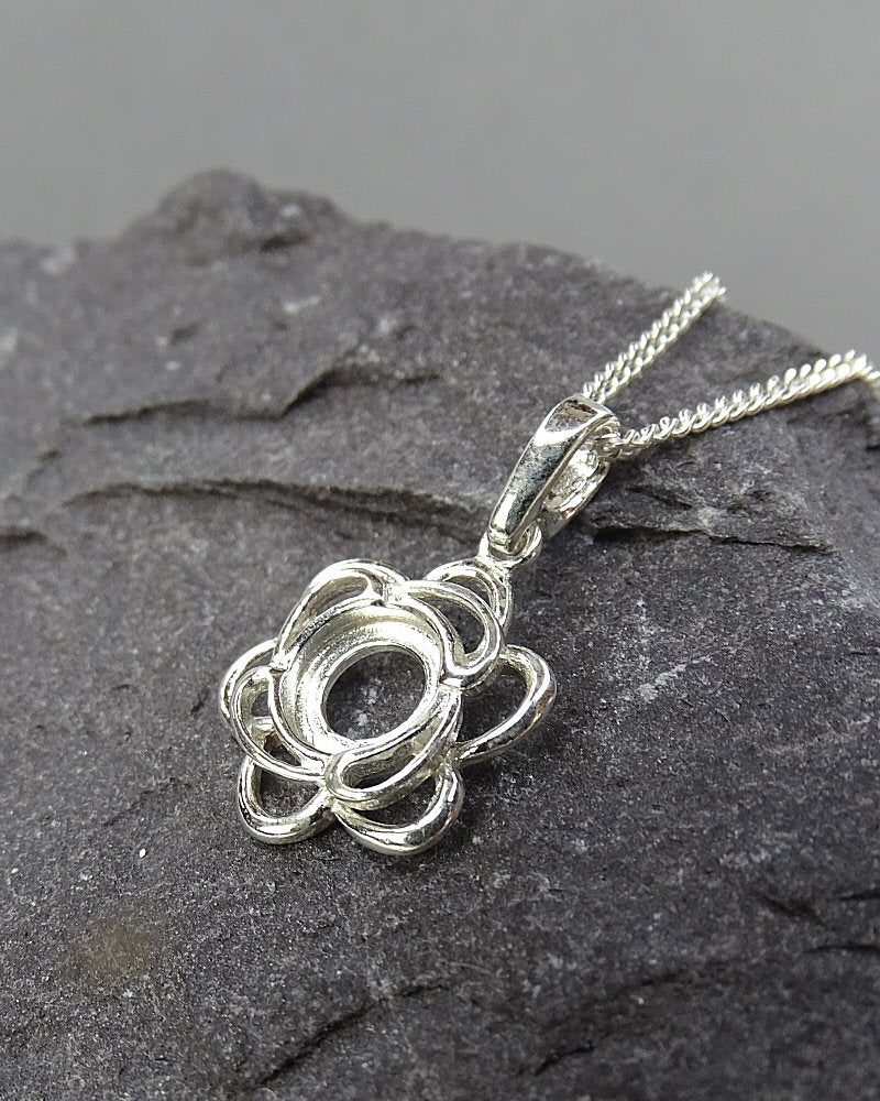 Fancy Silver Pendant Mount To Fit a 6mm cabochon