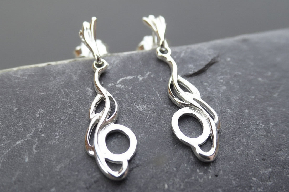Silver Twist Drop Earrings To Fit 8x6 Cabochon