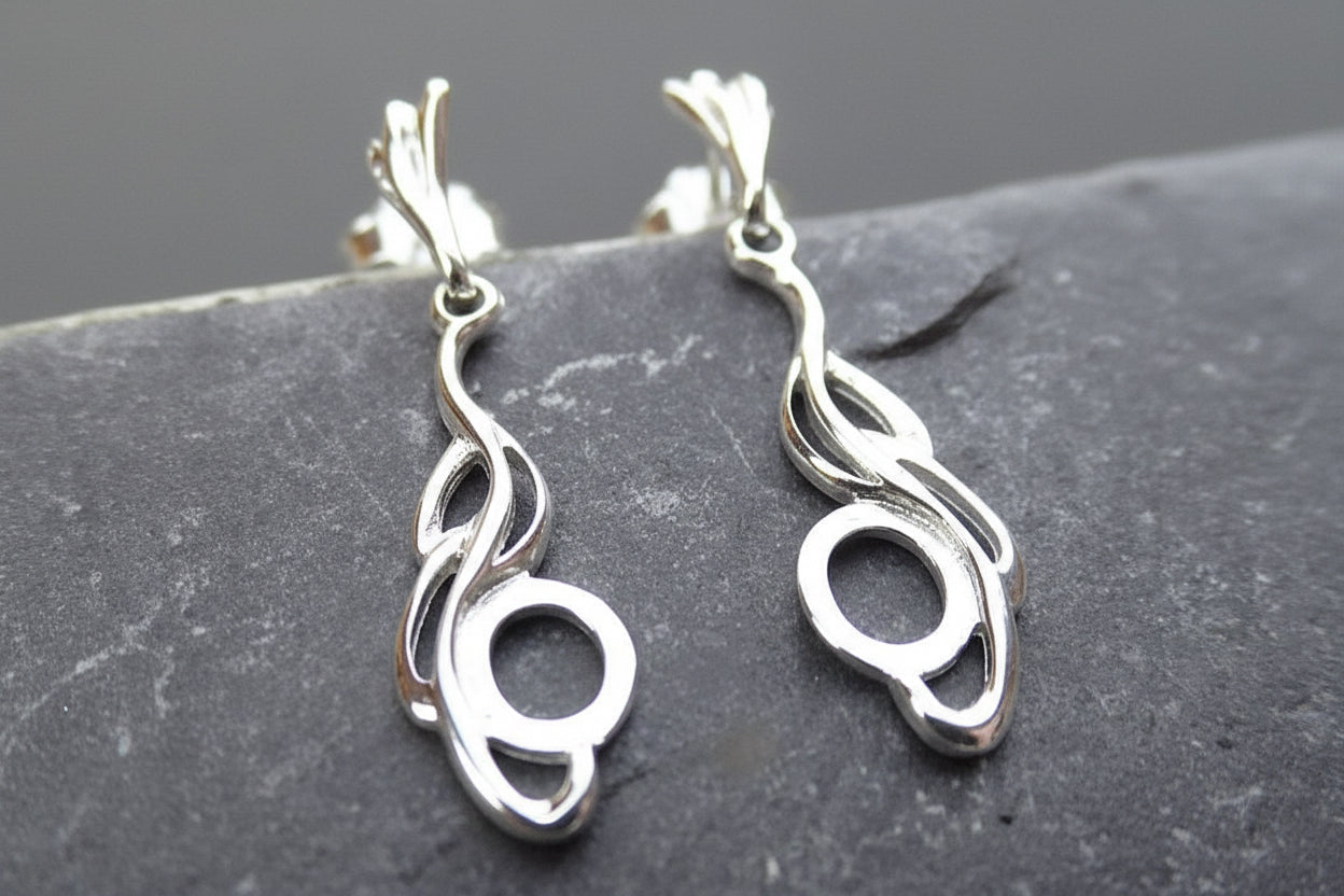 Silver Twist Drop Earrings To Fit 8x6 Cabochon