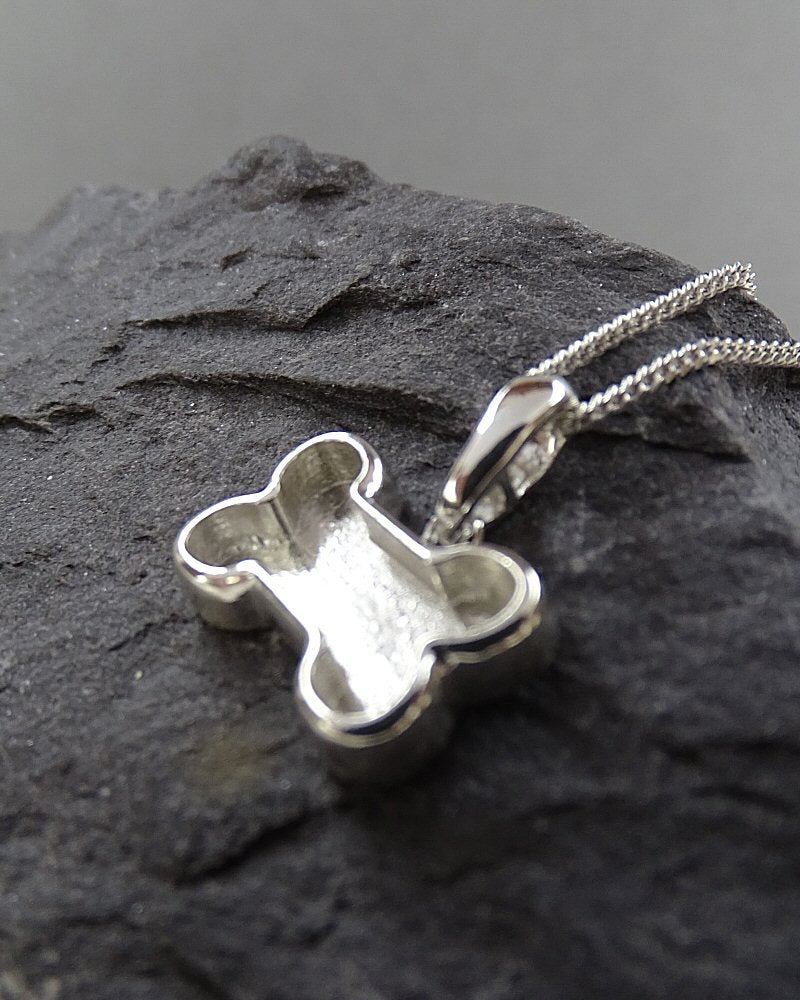 Silver Dog Bone Pendant Suitable For Resin