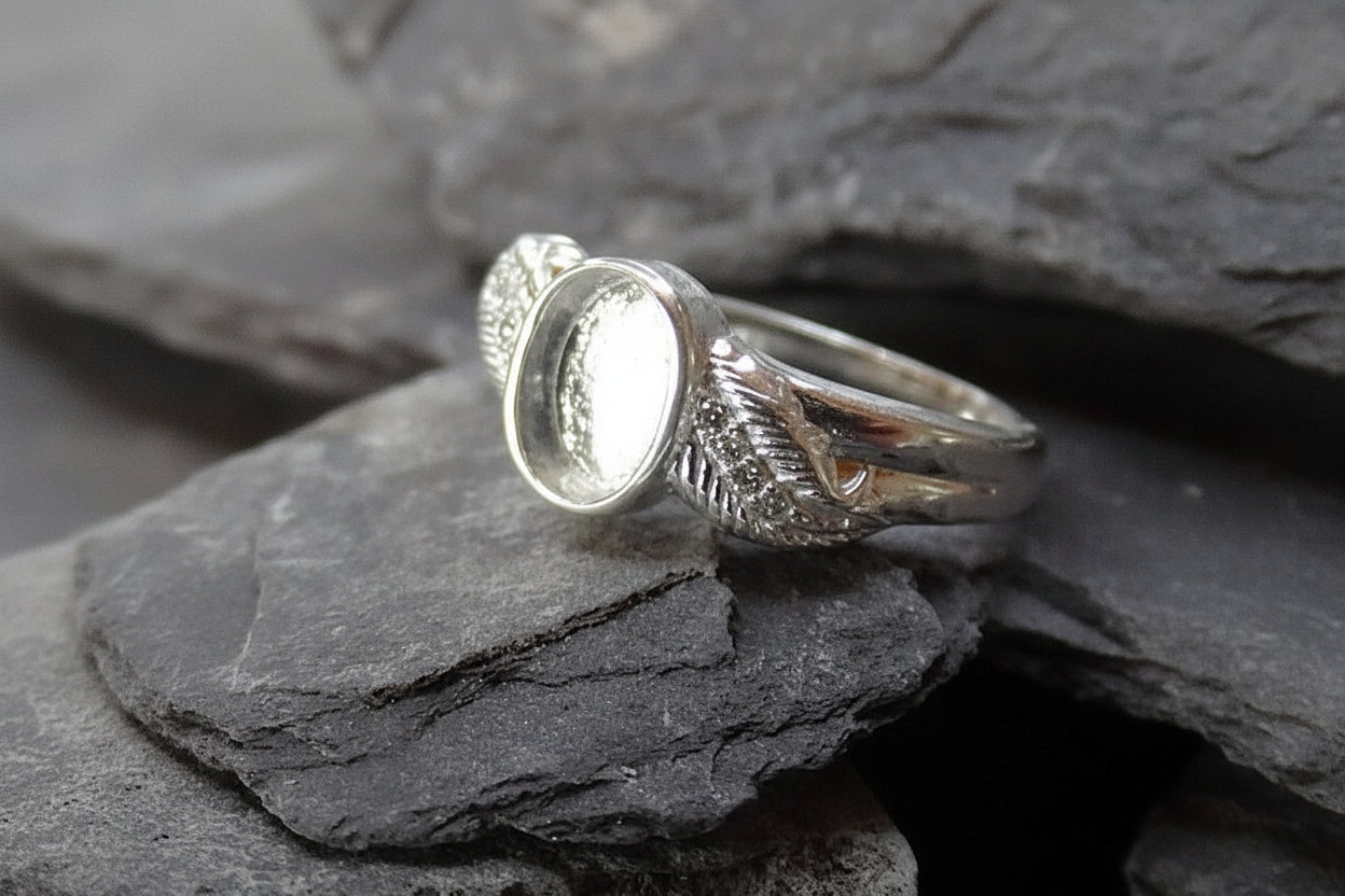 Solid silver Feather ring with cz for 7x5 Cabochon OR resin