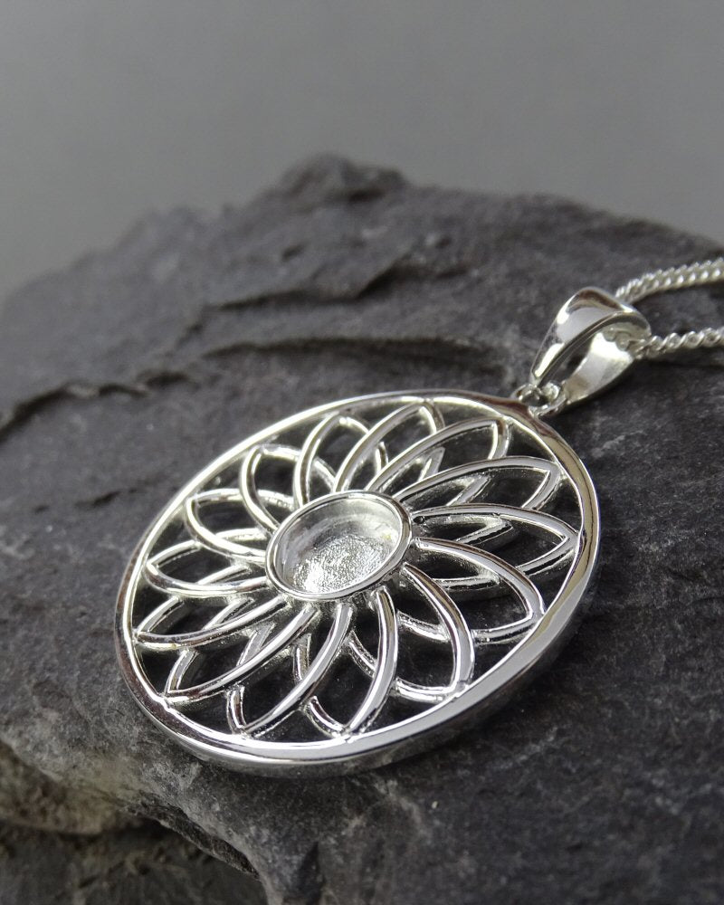 Modern Design silver Pendant To Fit 6MM Cabochon or Resin