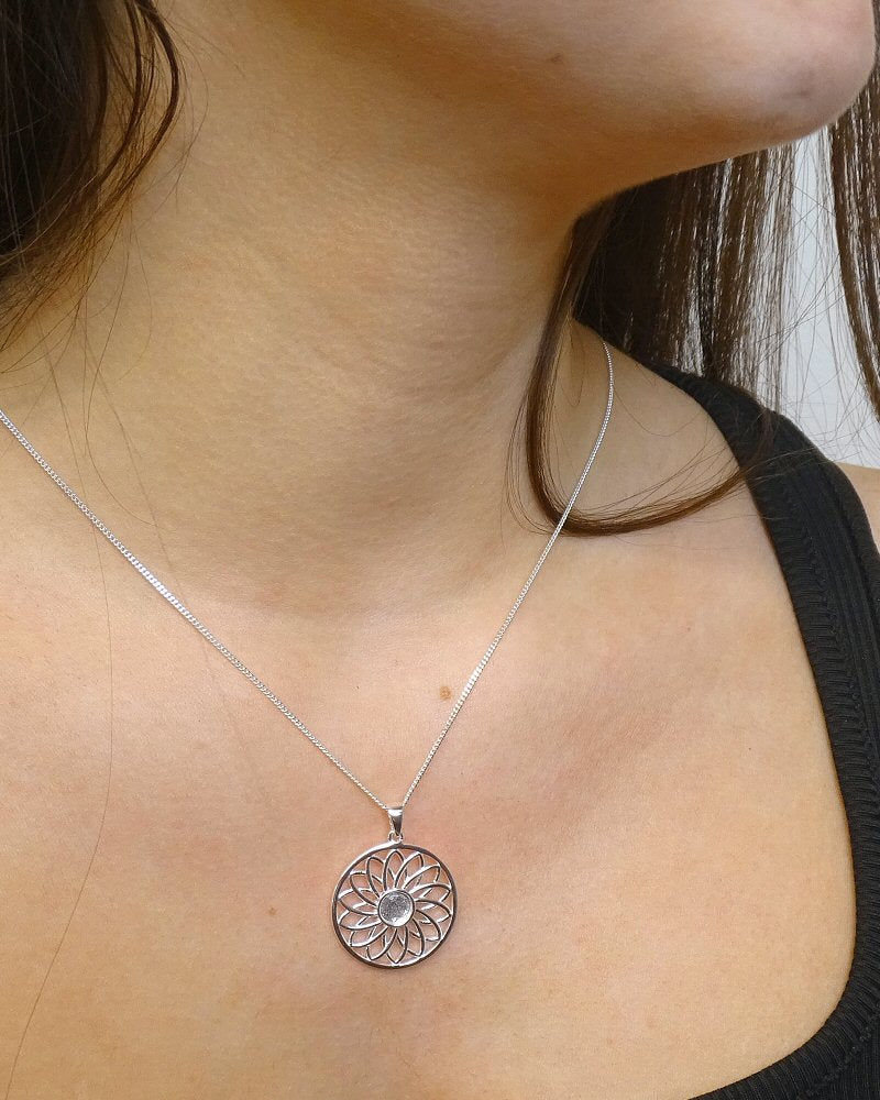 Modern Design silver Pendant To Fit 6MM Cabochon or Resin