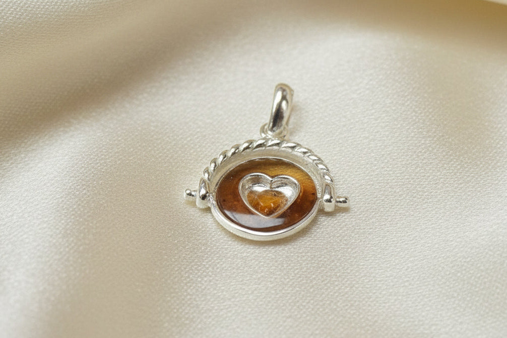 Silver Spinning Fob Pendant With Heart For Resin