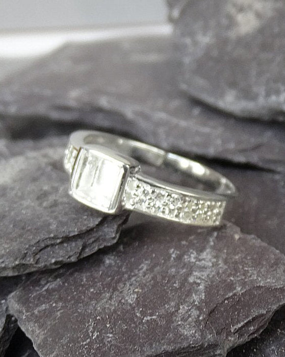 Sold Silver cz ring Blank suitable for Resin