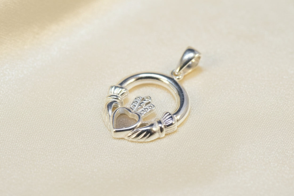 Solid Silver Claddagh Pendant Suitable For Resin