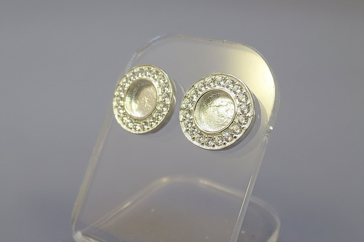 Silver Studs With CZ For 6mm Cabochon Or Resin