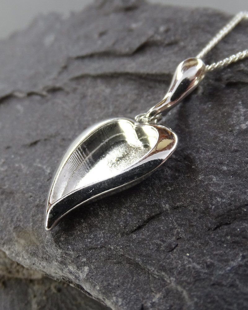 Solid Silver Stylish Heart Pendant Setting For Resin