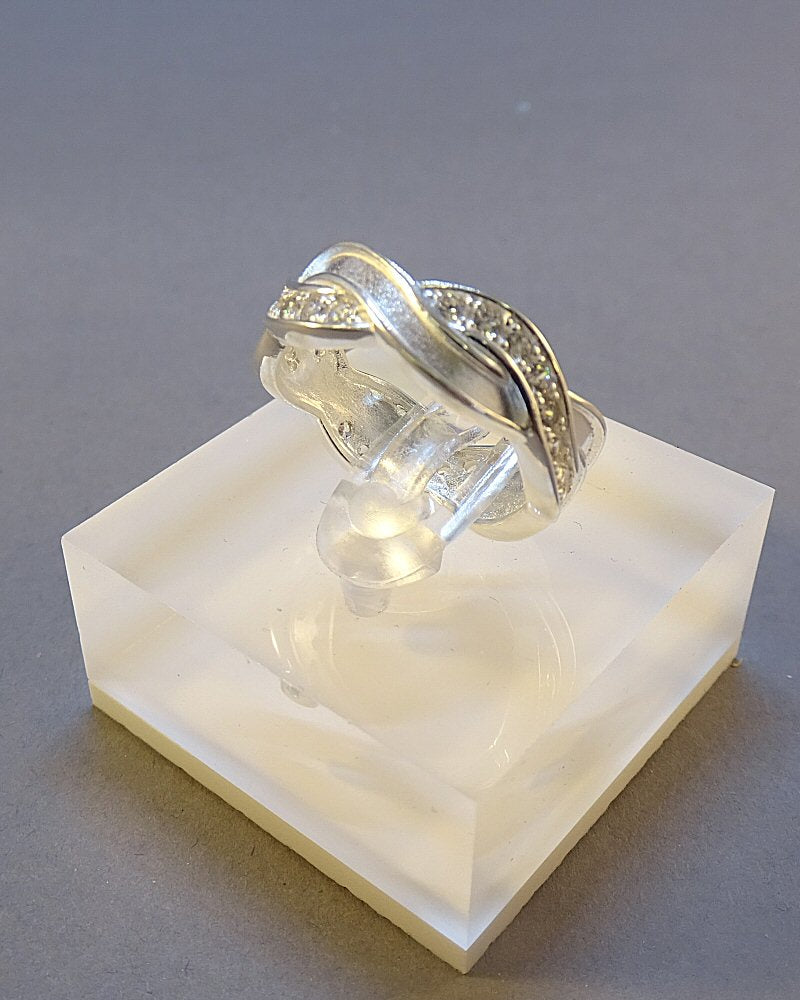 silver entwinned silver band ring for resin