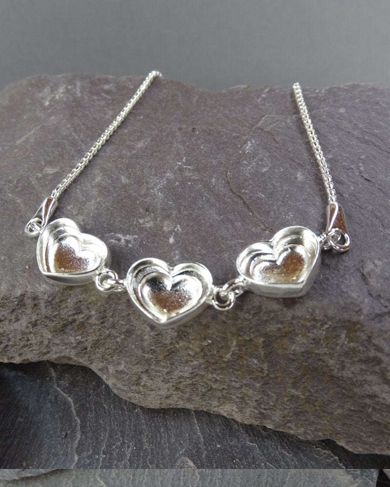 Three Stone Heart Bracelet Mount Suitable for Resin Or Stones