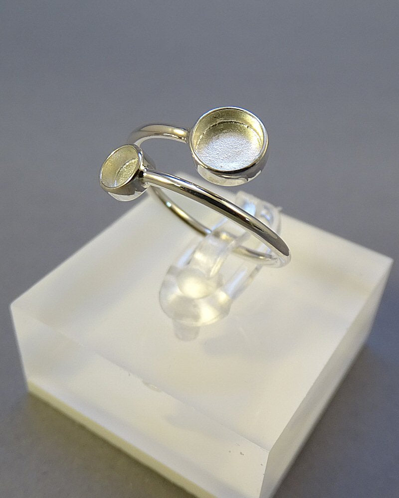 silver adjustable ring setting