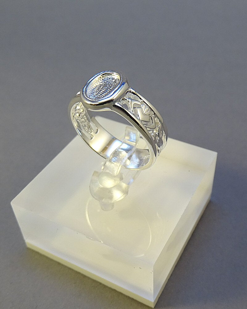 Silver Ring Setting For 7x5 Cabochon