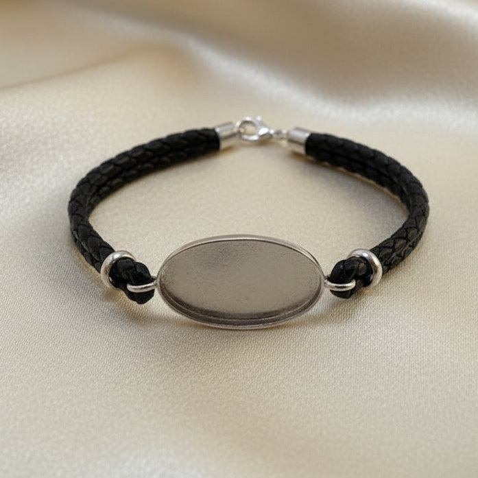 Gents Silver and leather Bracelet suitable for resin
