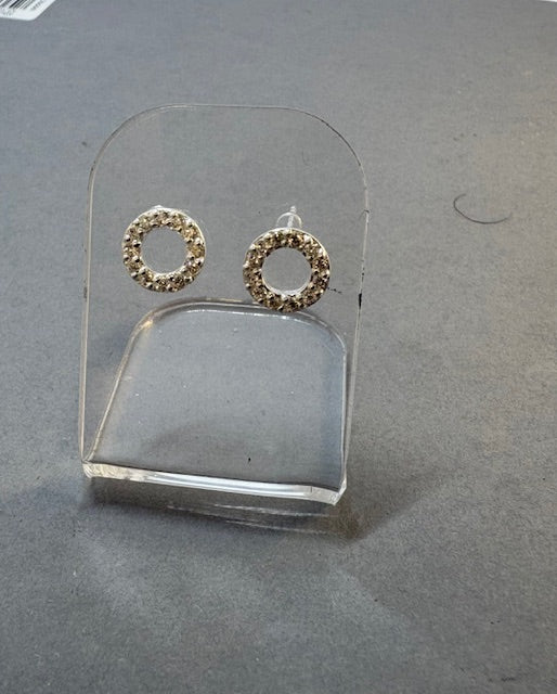 SMALL CIRCLE CZ SILVER STUDS