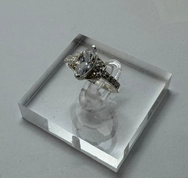 SILVER RING WITH MARQUISE CZ STONE
