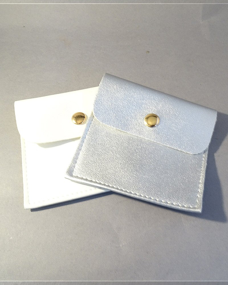 Leatherette Jewellery pouch with press-stud Fastener