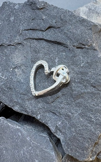 SILVER HEART PENDANT WITH CZ STONES