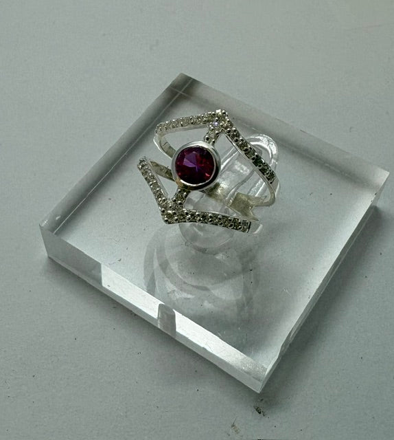 FANCY SILVER RING WITH RED CZ STONE