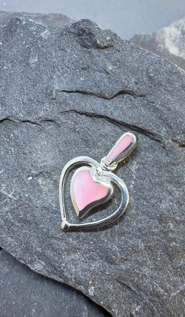 SILVER HEART PENDANT WITH PINK M,MO,P