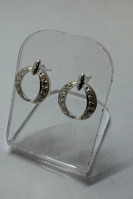 SPARKLY CZ SILVER STUD EARRINGS