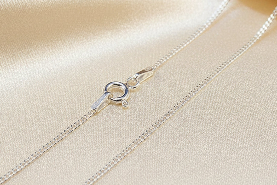 Very Popular Light Weight Silver Curb Chain