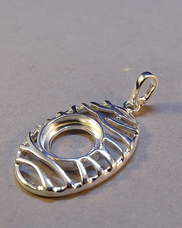 Modern Style Pendant Cabochon Setting for 10mm stone