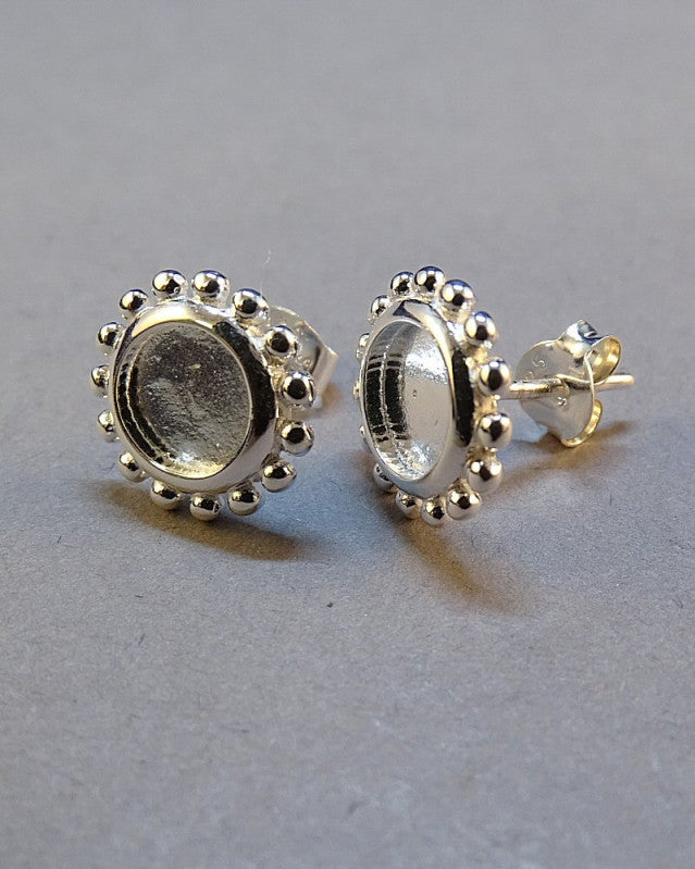 6mm Cabochon Silver Stud Settings