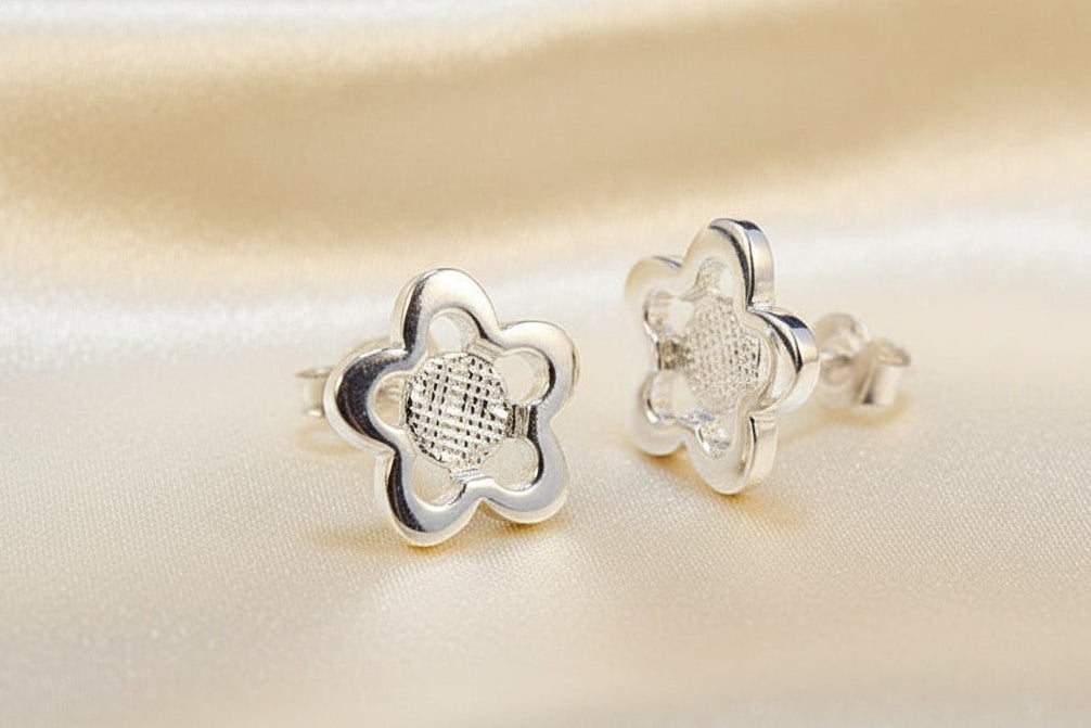 Silver Daisy Studs For 5MM Stone