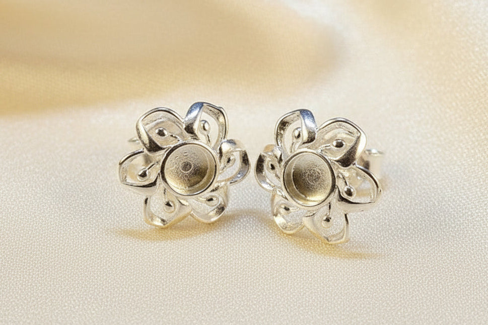 Silver Studs Earrings To Fit 4mm Cabochons