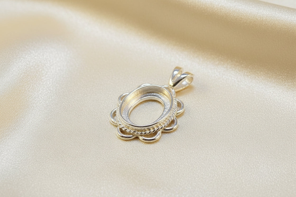 Silver Frill Edge Pendant Cabochon Setting For 10x8
