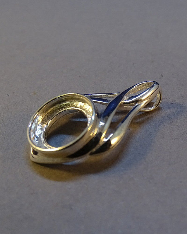 Stylish Silver Pendant Setting For 10mm Stone