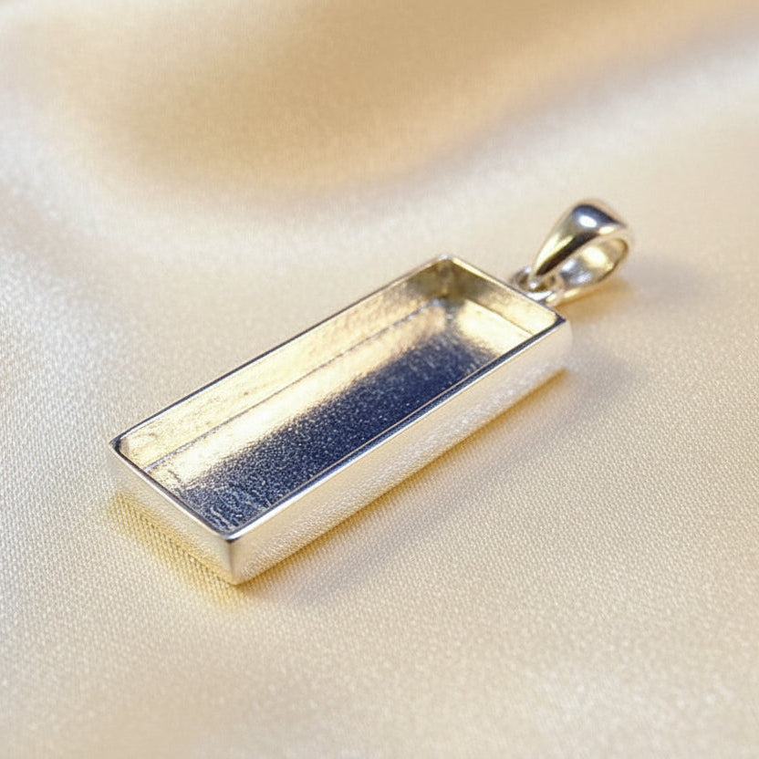20X8 Rectangular Solid Back Pendant Suitable For Resin
