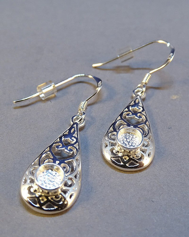 Drop Earring Setting To Fit 4mm Cabochon