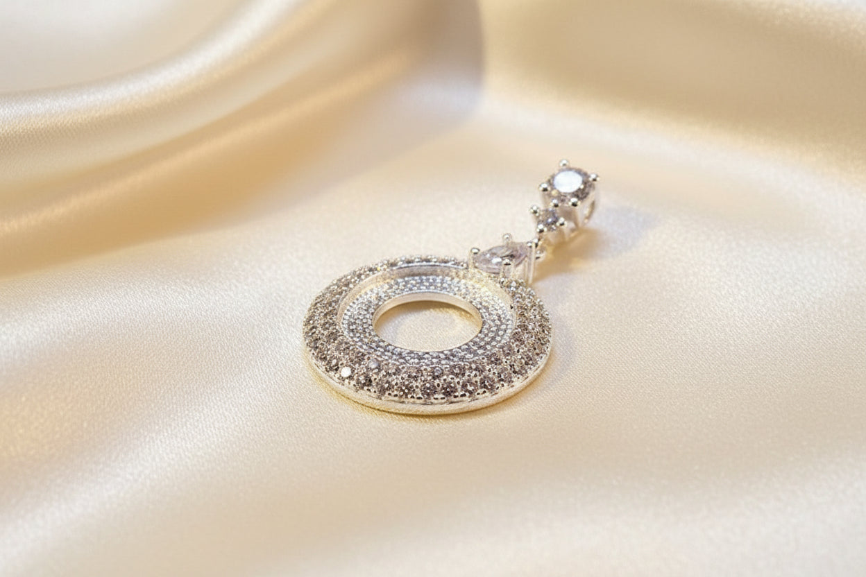 Stunning Silver And cz Pendant To Fit 13mm Cabochon